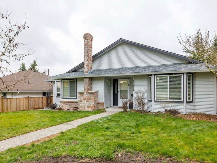 18075 64 Avenue, Surrey, BC, V3S 7J7