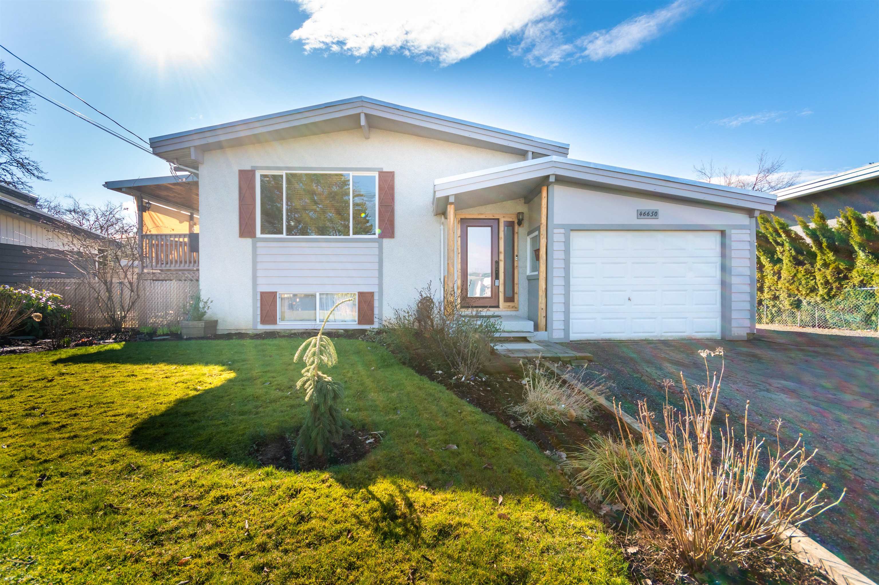 46650 Emerald Drive, Chilliwack, BC, V2P 3V3