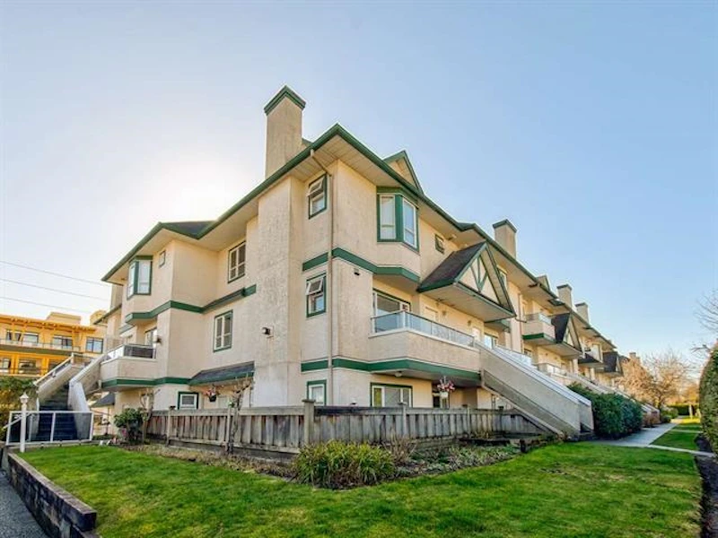 108 - 3978 Albert Street, Burnaby BC V5C 2E1