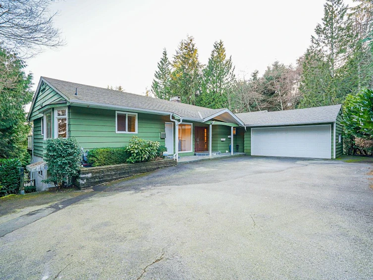 1130 Groveland Court, West Vancouver, BC, V7S 1Z6
