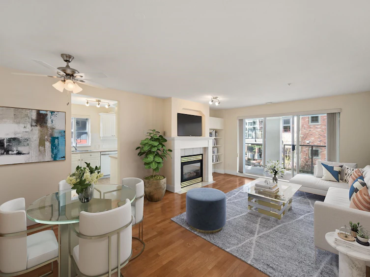 208-20448 Park Avenue, Langley, BC, V3A 4N3