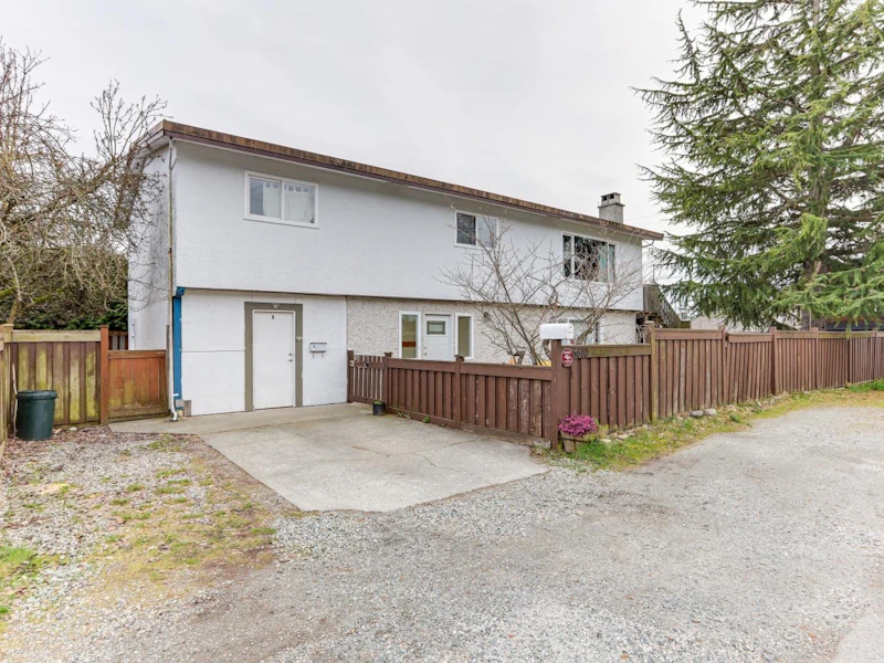 6610 3rd Avenue, Delta BC V4L 2B6