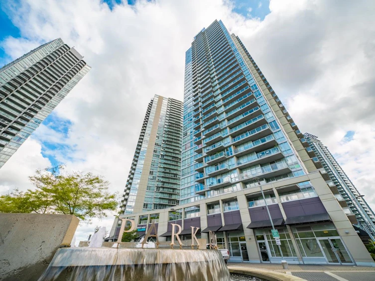 407-9981 Whalley Boulevard, Surrey, BC, V3T 0G6