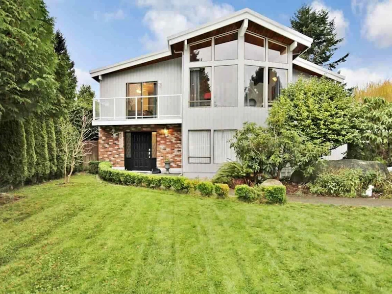 4970 5th Avenue, Delta BC V4M 1J6