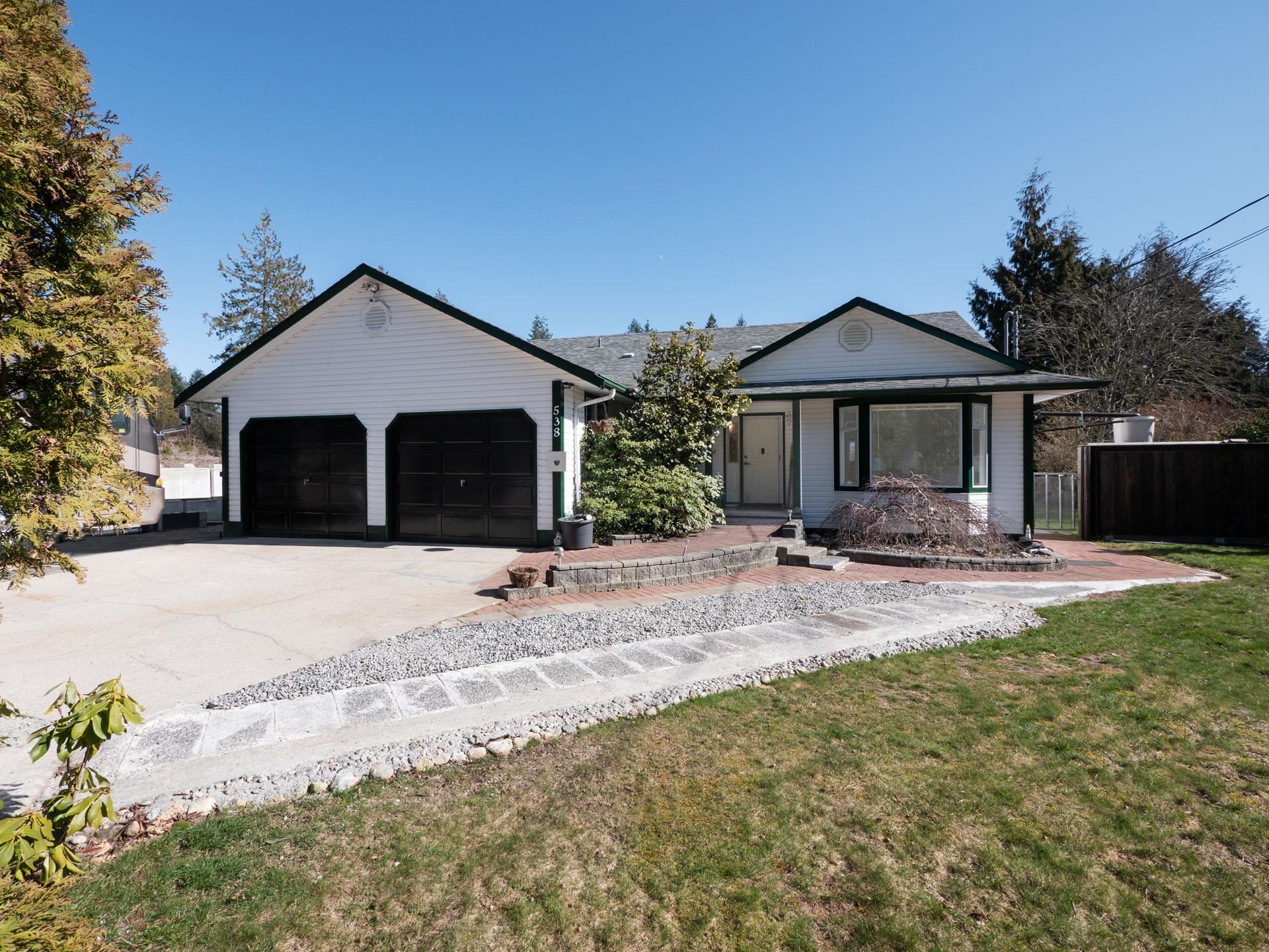 538 King Road, Gibsons, BC, V0N 1V5