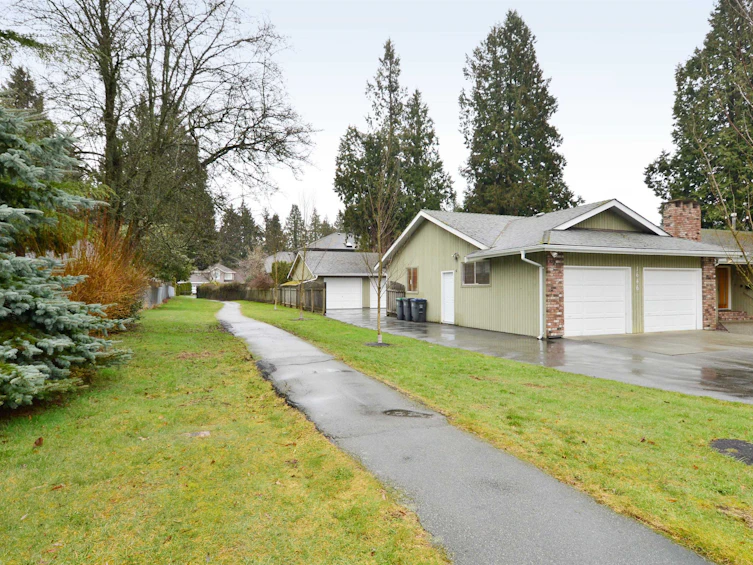 1646 138a Street, Surrey, BC, V4A 7B4