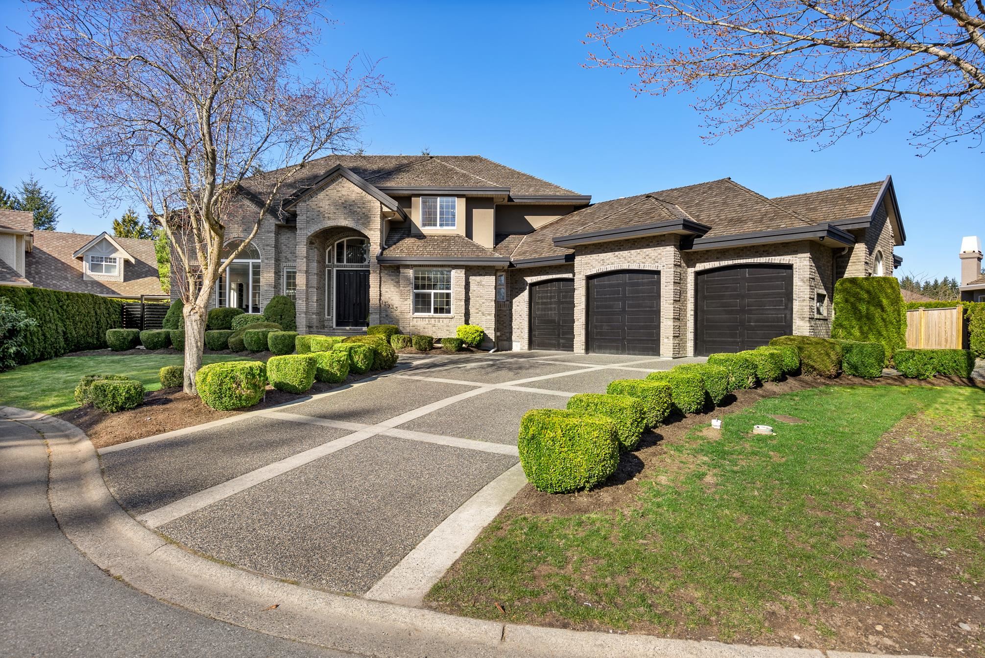 13933 22a Avenue, Surrey, BC, V4A 9V4