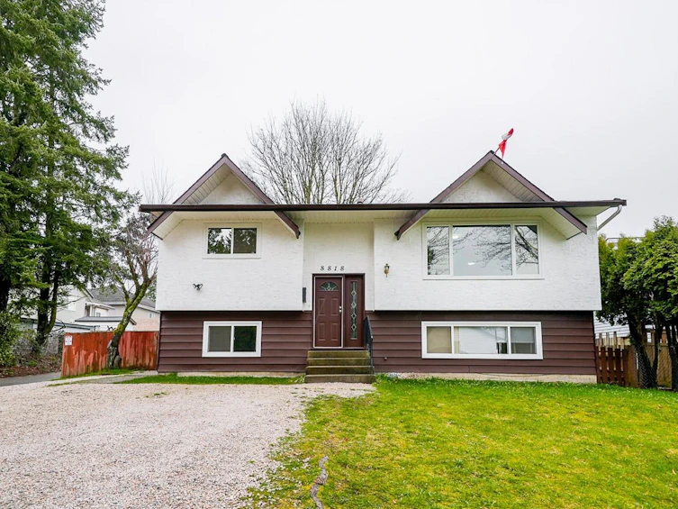 8818 150 Street, Surrey, BC, V3R 6X6