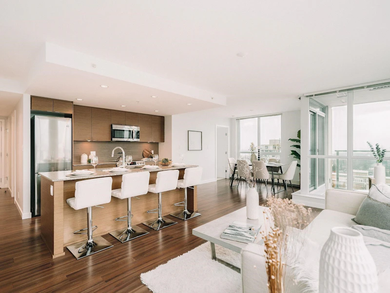 1603 - 135 E 17th Street, North Vancouver BC V7M 1V5