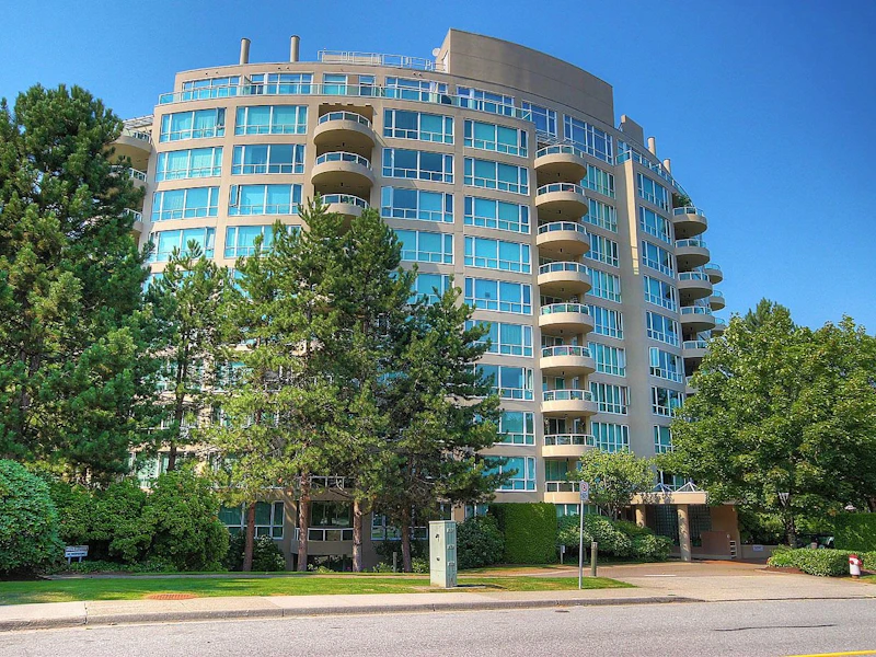 804 - 995 Roche Point Drive, North Vancouver BC V7H 2X4