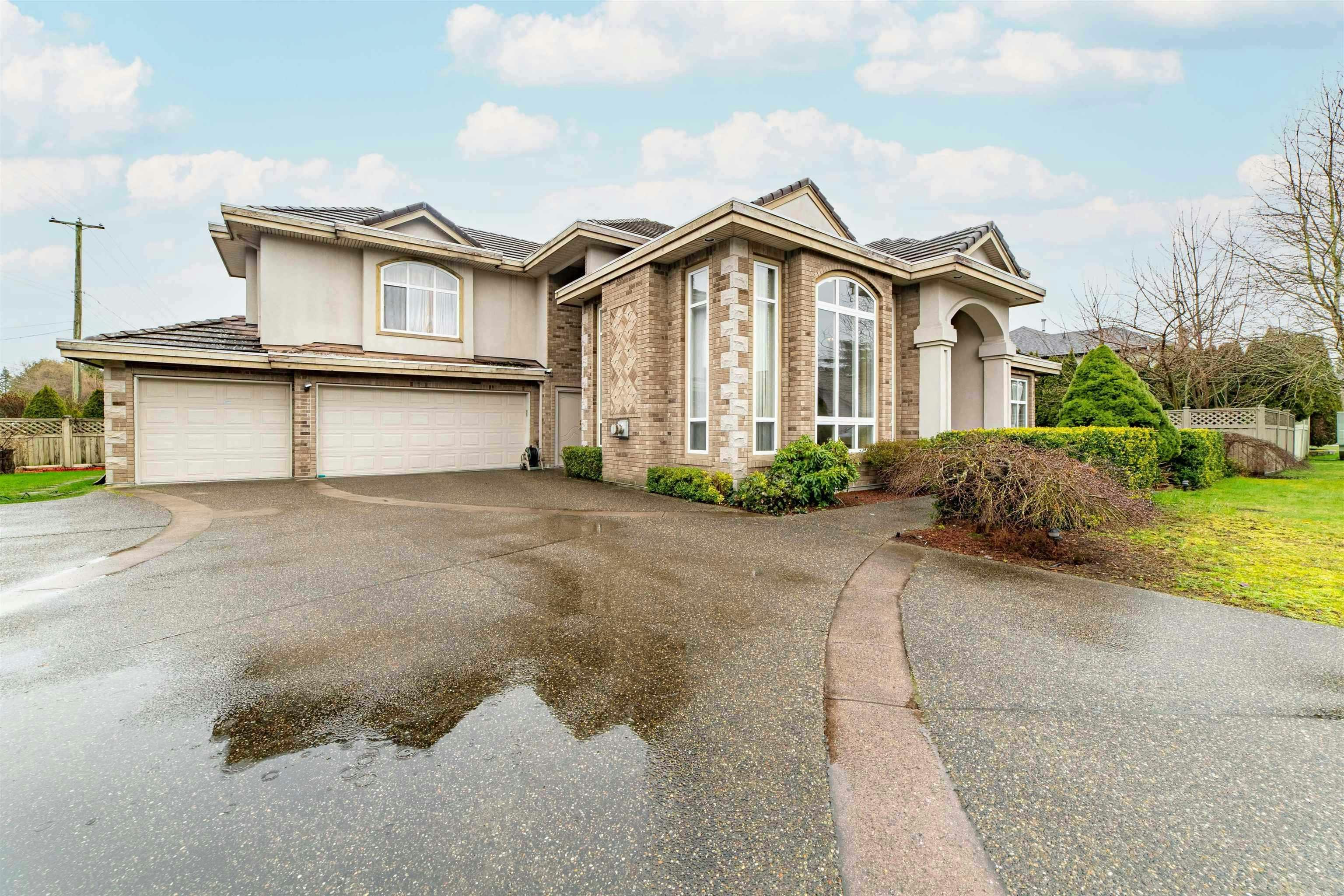 9000 Mccutcheon Place, Richmond, BC, V7A 4Z2
