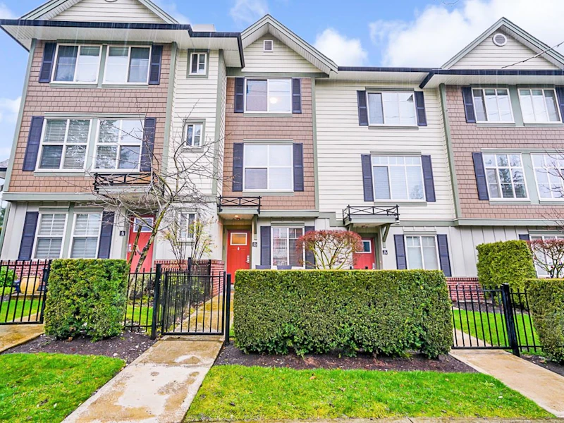 30 - 2845 156th Street, Surrey BC V3Z 3Y3