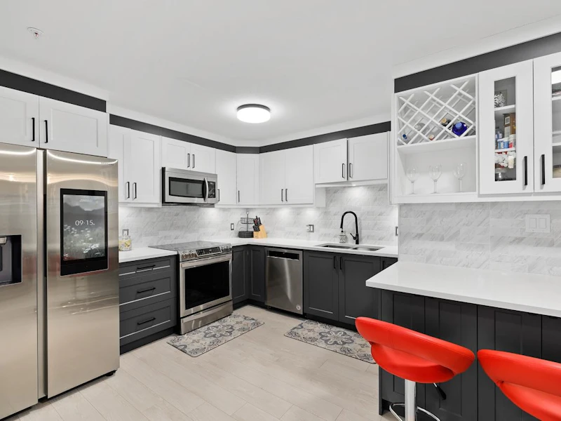 402 - 33708 King Road, Abbotsford BC V2S 8C6