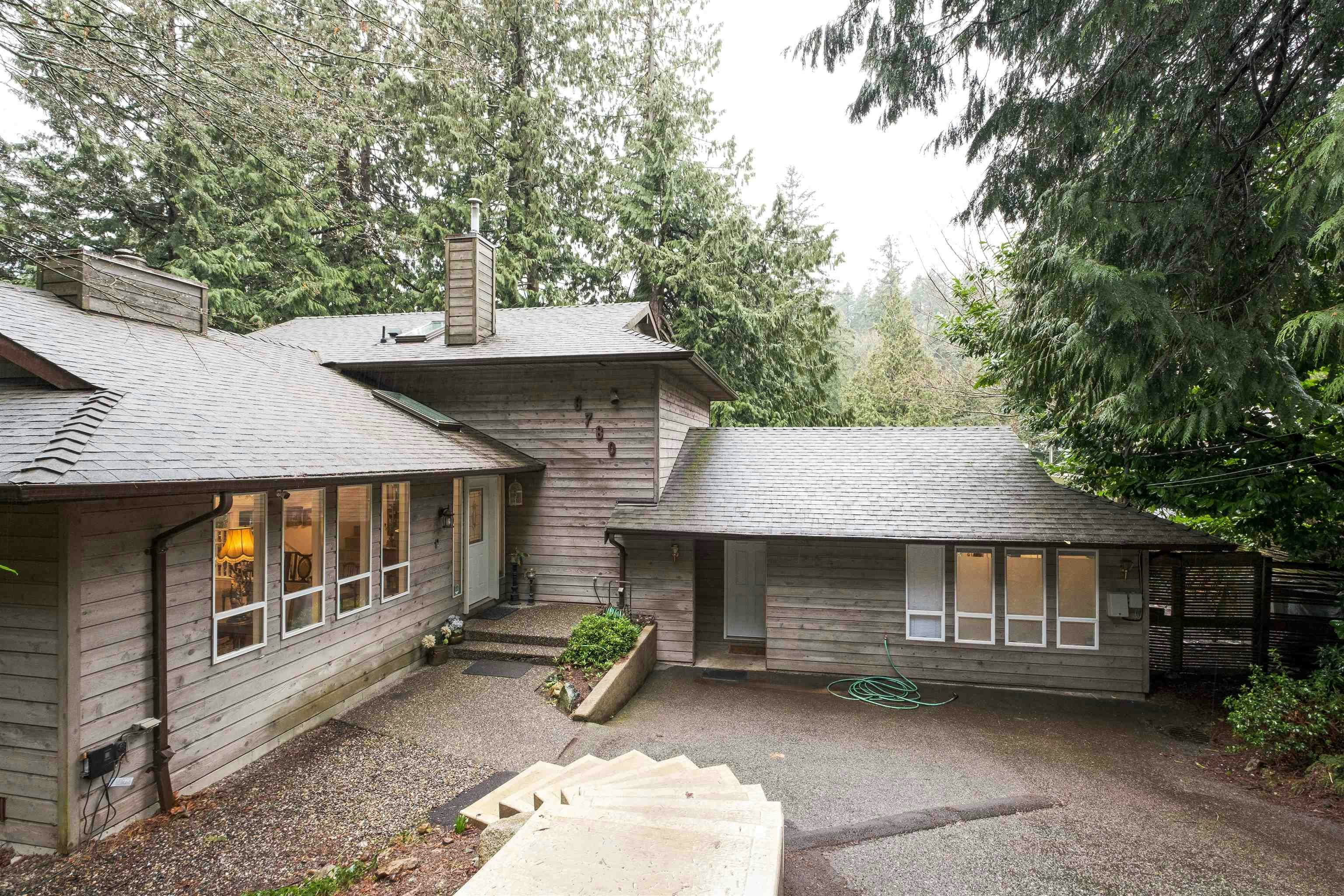 6780 Marine Drive, West Vancouver, BC, V7W 2S9
