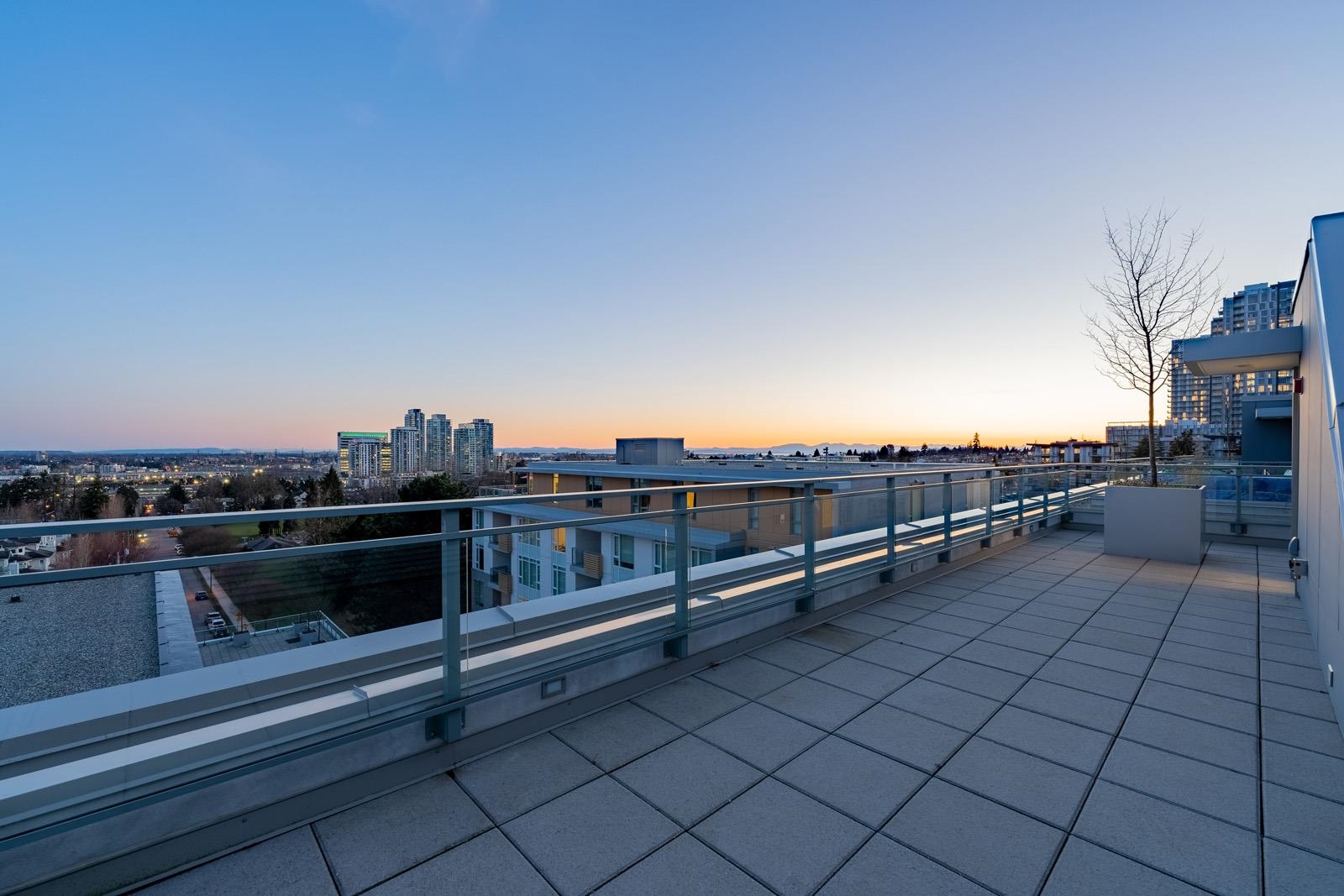 607/608-7428 Alberta Street, Vancouver, BC, V5X 0J5