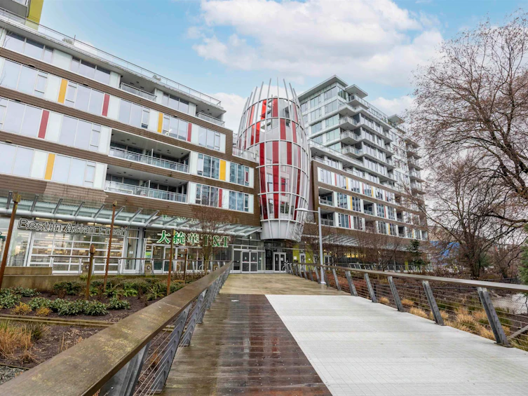 6011-5511 Hollybridge Way, Richmond, BC, V7C 0A3