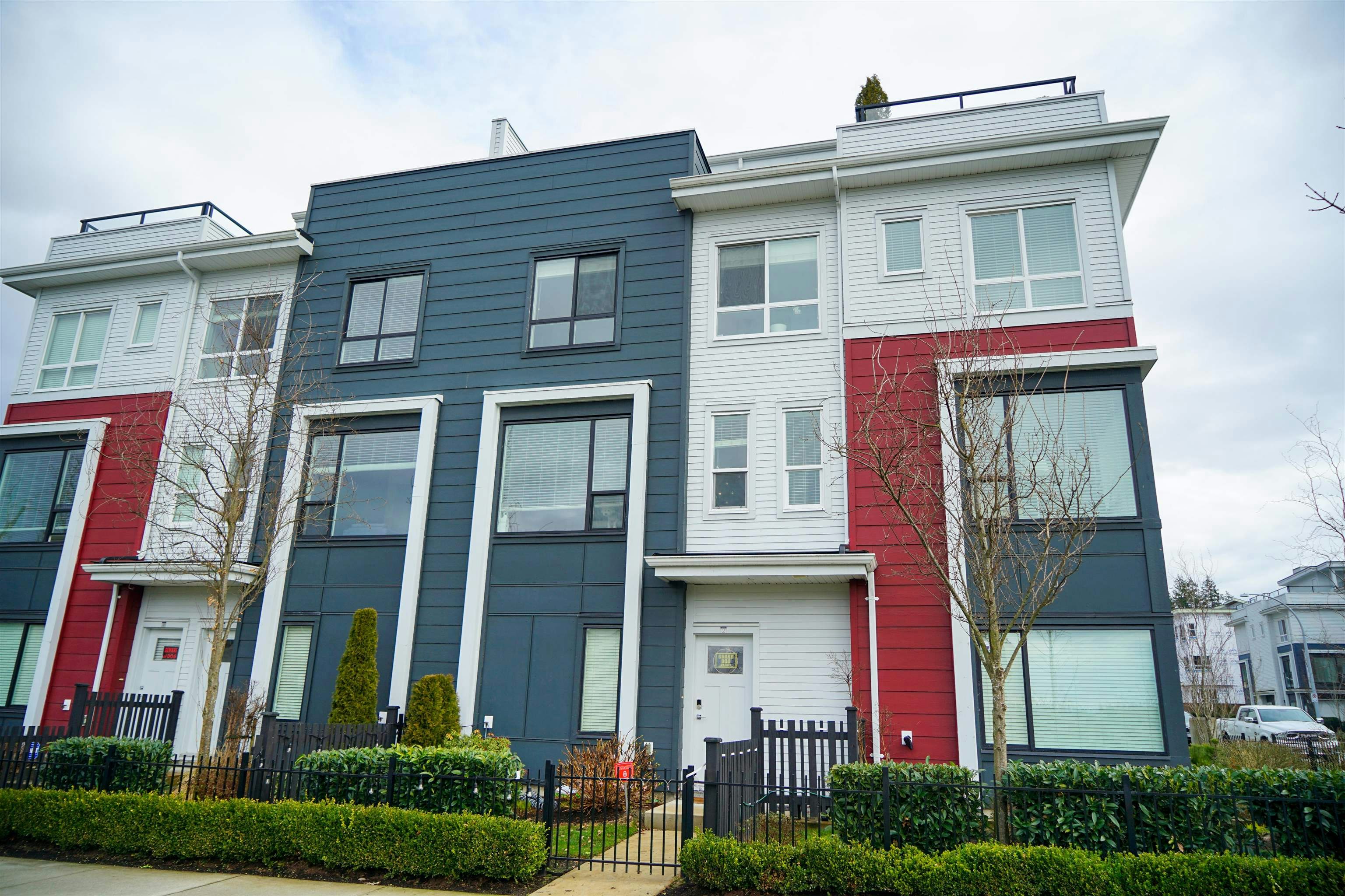 2-16315 23a Avenue, Surrey, BC, V3Z 0S3