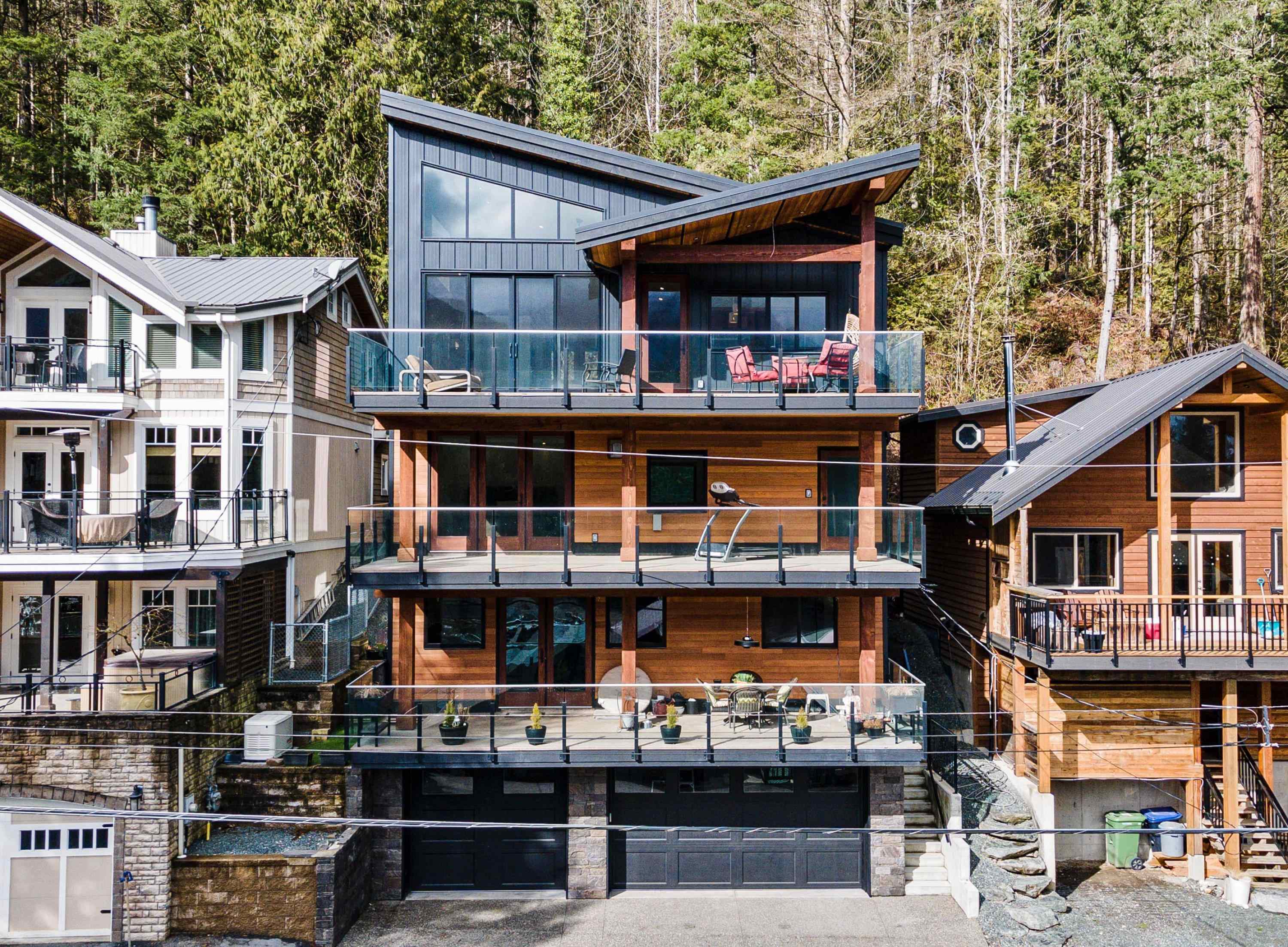309 Munroe Avenue, Cultus Lake, BC, V2R 5A2