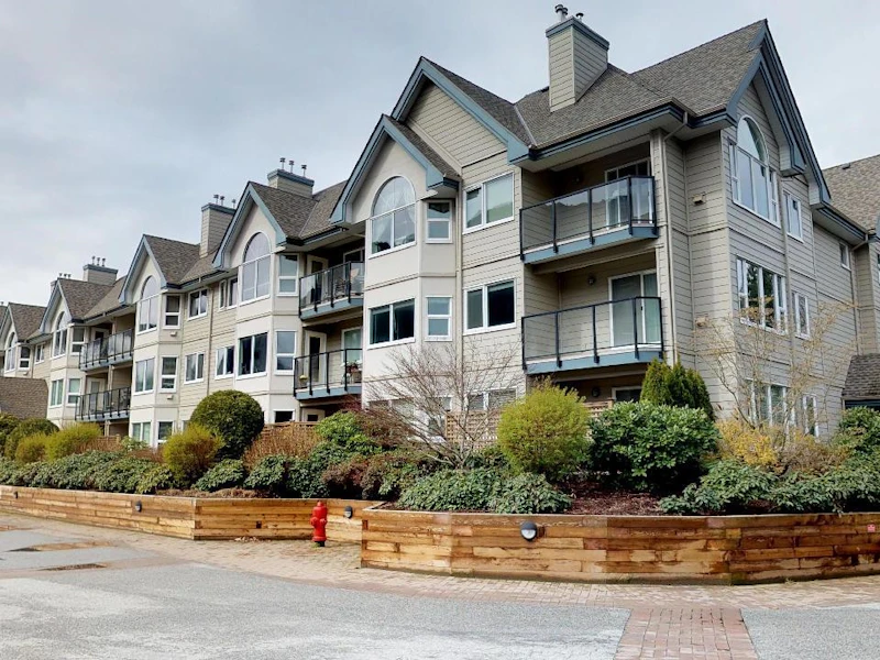 308 - 1466 Pemberton Avenue, Squamish BC V8B 0K1