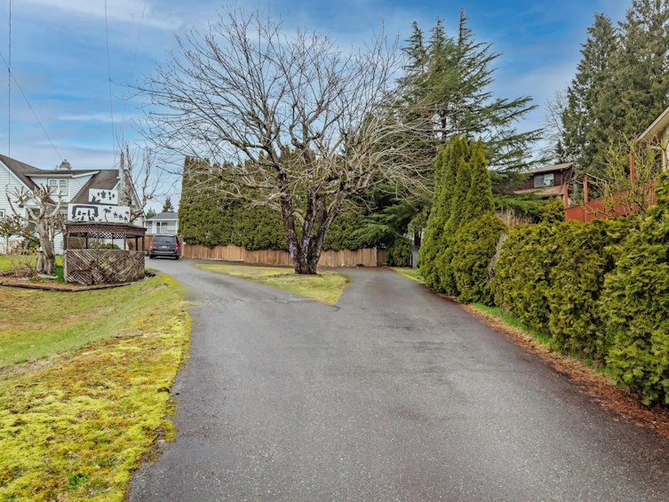 32483 14th Avenue, Mission, BC, V2V 2N6