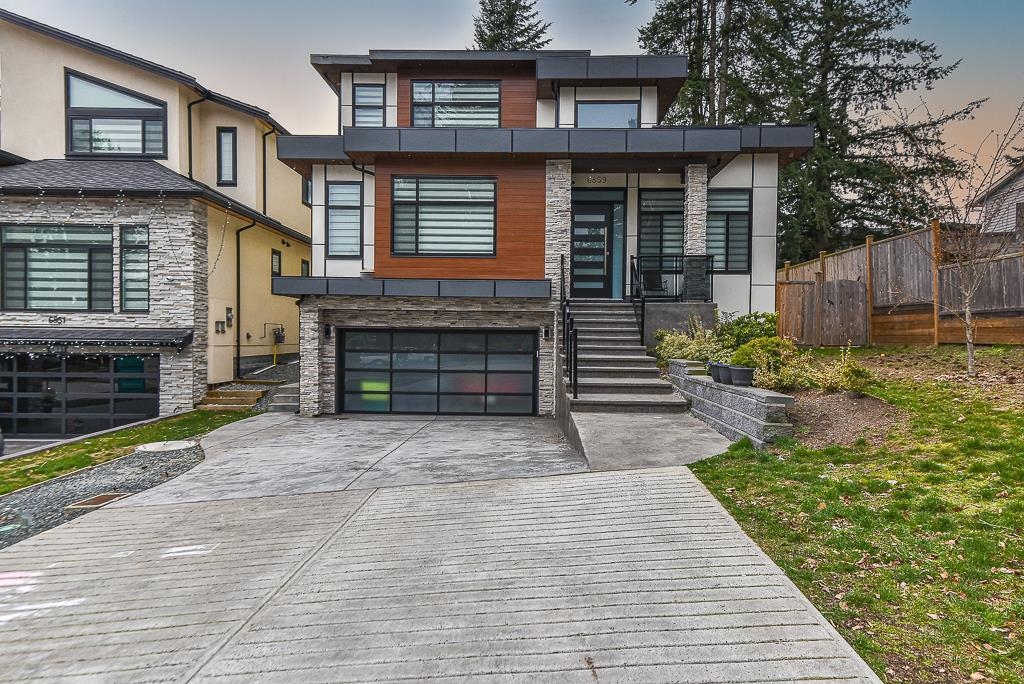 6859 143 Street, Surrey, BC, V3W 8Y9