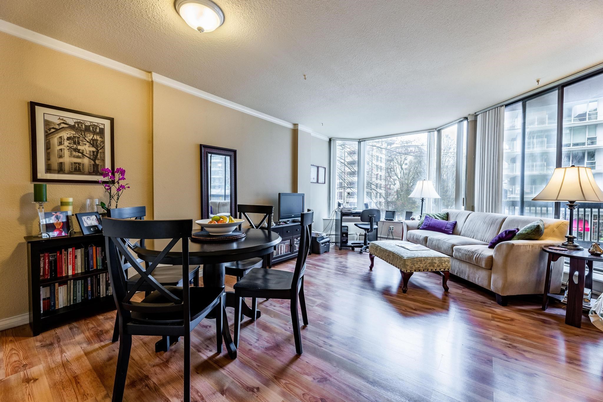 404-1330 Burrard Street, Vancouver, BC, V6Z 2B8