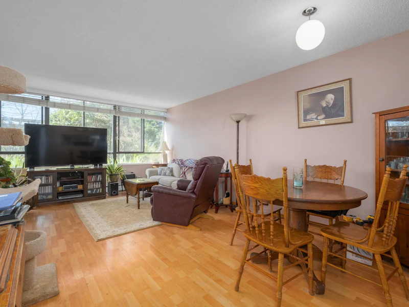 101 - 460 Westview Street, Coquitlam BC V3K 6C9