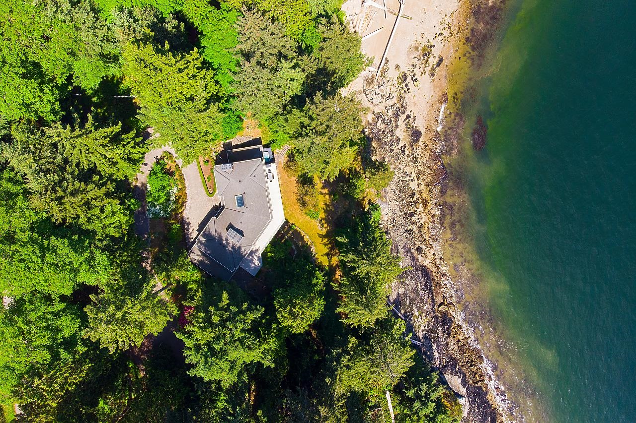 779 Taylor Road, Bowen Island, BC, V0N 1G1