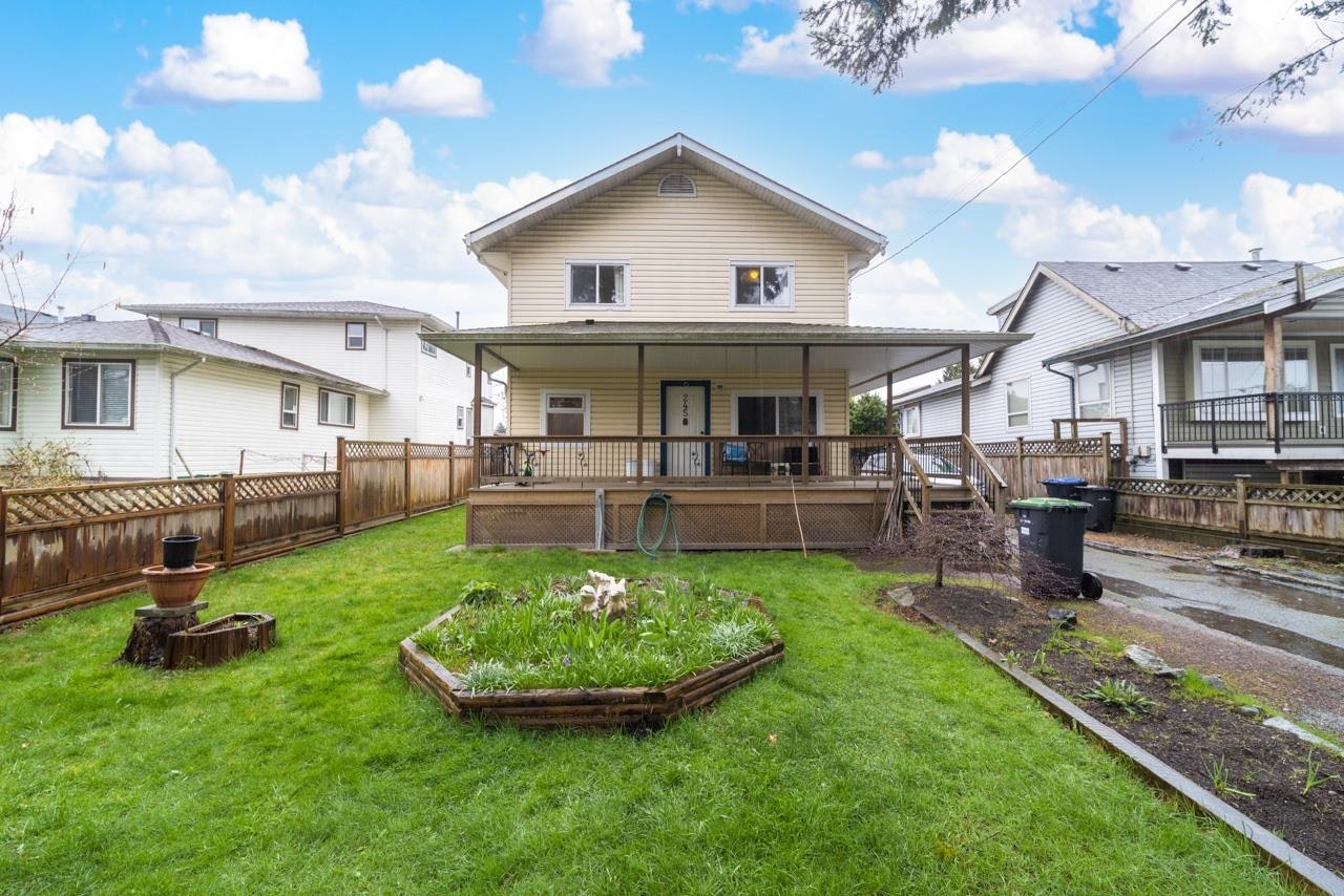245 Dawe Street, New Westminster, BC, V3M 5N1