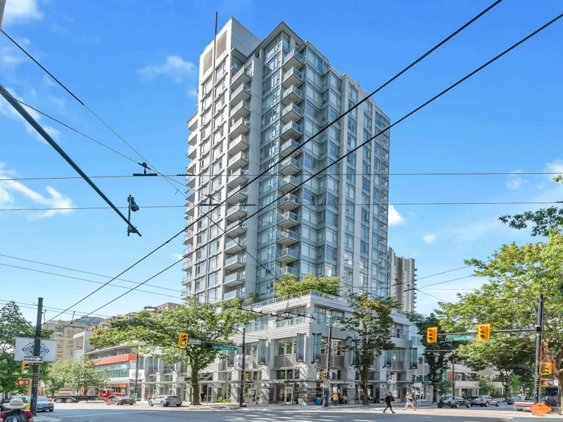 1205 - 480 Robson Street, Vancouver BC V6B 1S1