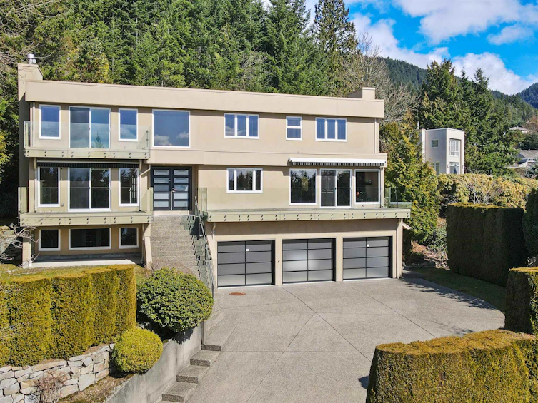 4827 Northwood Place, West Vancouver, BC, V7S 3C5