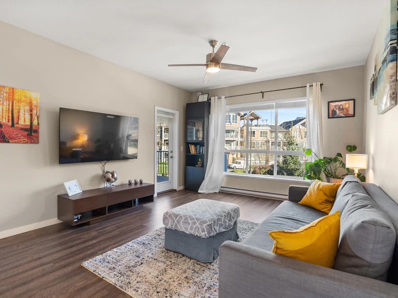 202 - 6470 194th Street, Surrey BC