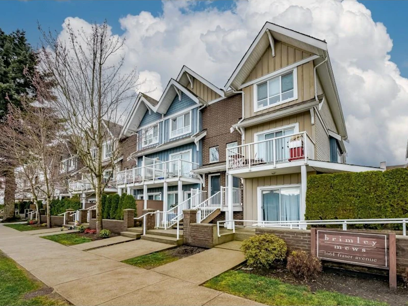 607 - 1661 Fraser Avenue, Port Coquitlam BC V3B 0B6