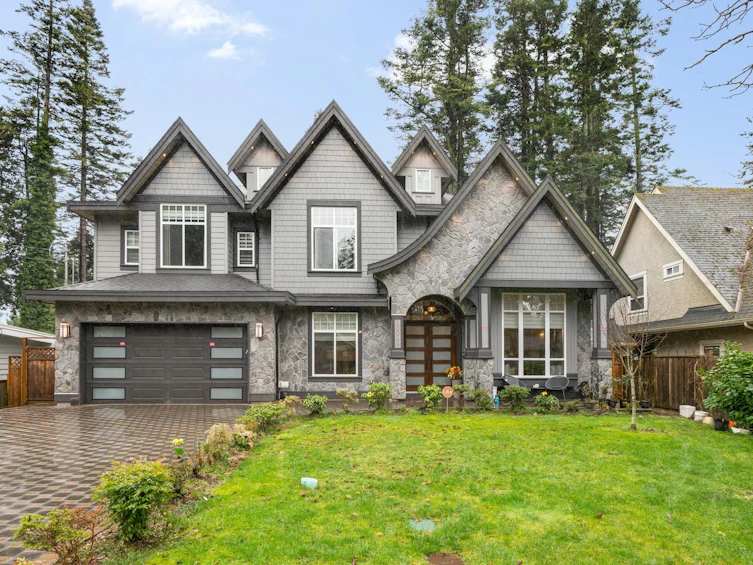 13048 14a Avenue, Surrey, BC, V4A 1J1