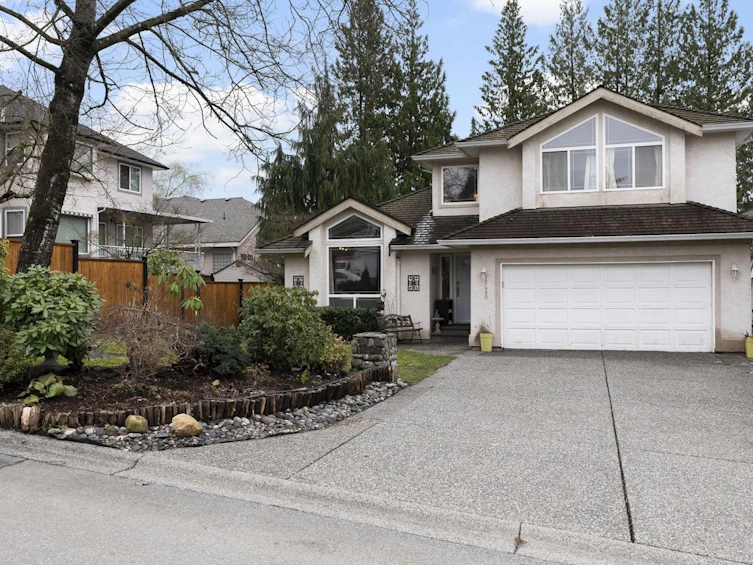 15490 78a Avenue, Surrey, BC, V3S 8R4