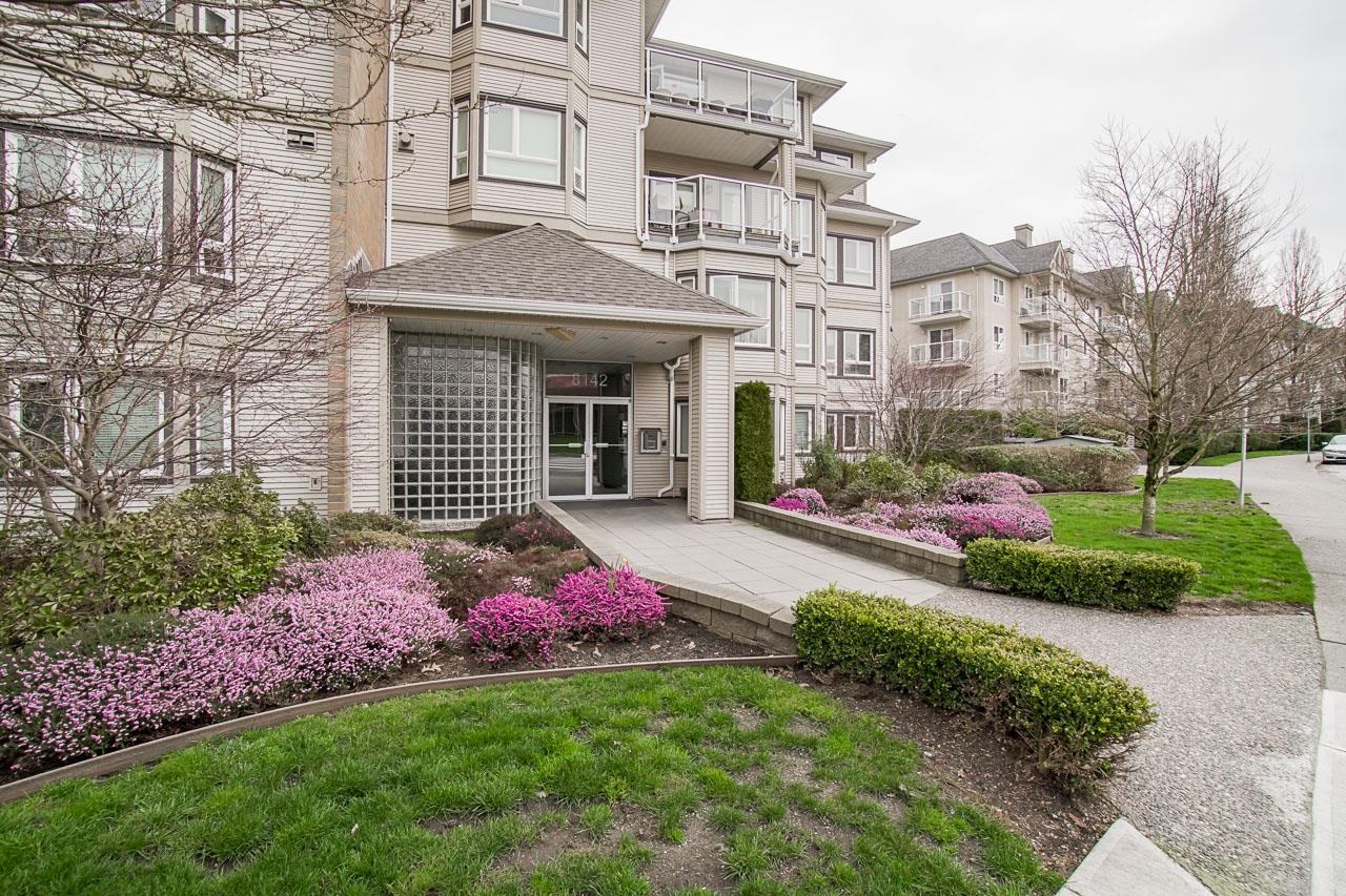 317-8142 120a Street, Surrey, BC, V3W 0N1