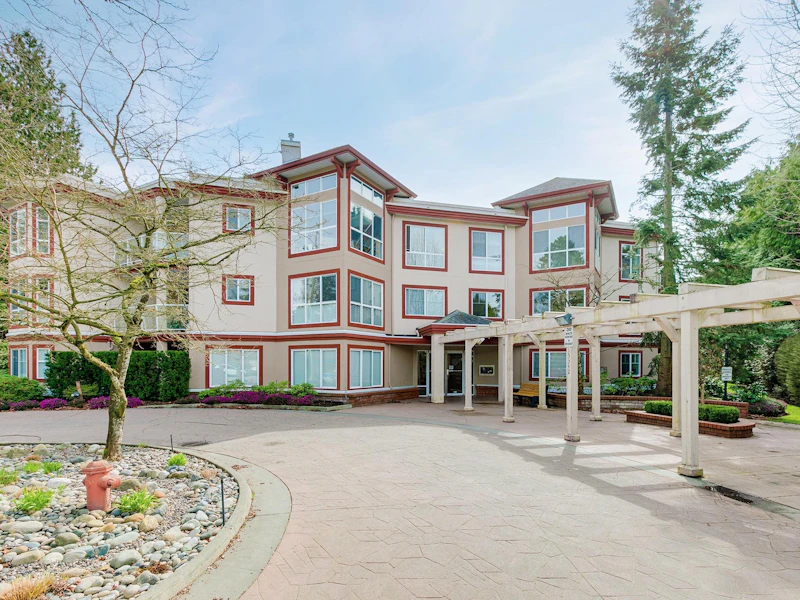 201 - 15342 20th Avenue, Surrey BC V4A 2A3