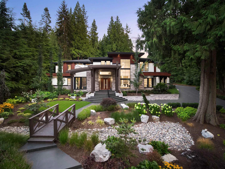 13262 Woodcrest Drive, Surrey, BC, V4P 1W5