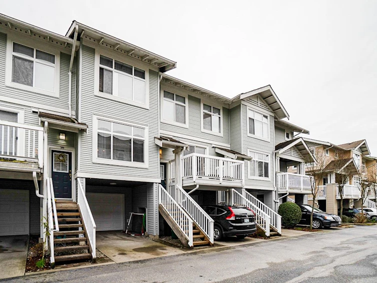 99-7179 201 Street, Langley, BC, V2Y 2Y9