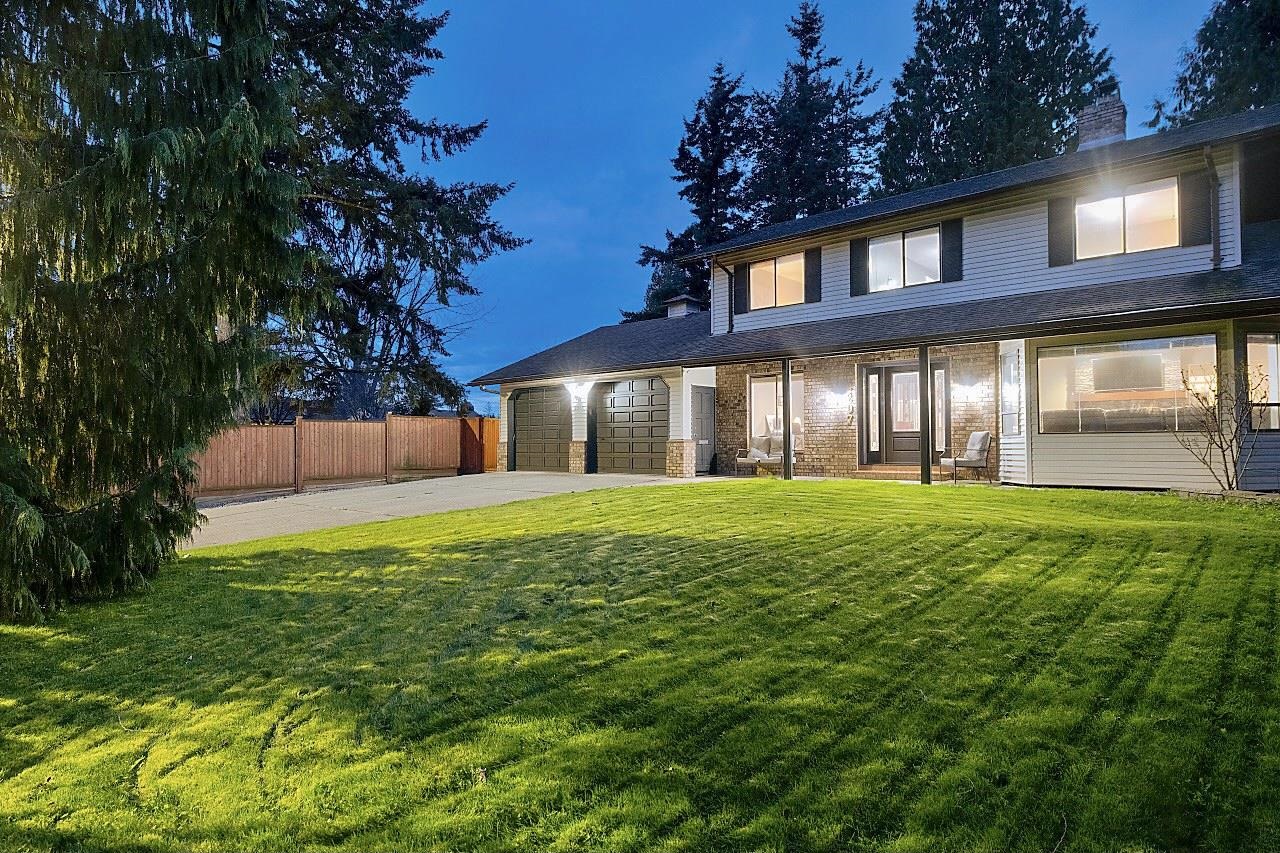 2207 Taylor Way, Abbotsford, BC, V2S 4T2
