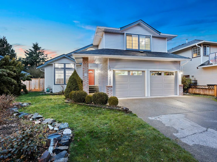 32269 Rogers Avenue, Abbotsford, BC, V2T 5B4
