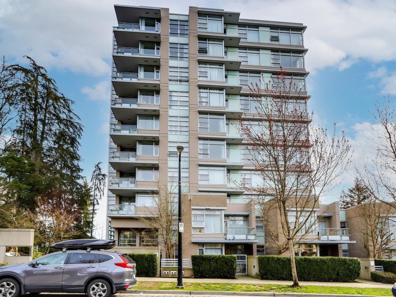 206-9266 University Crescent, Burnaby, BC, V5A 4Z1