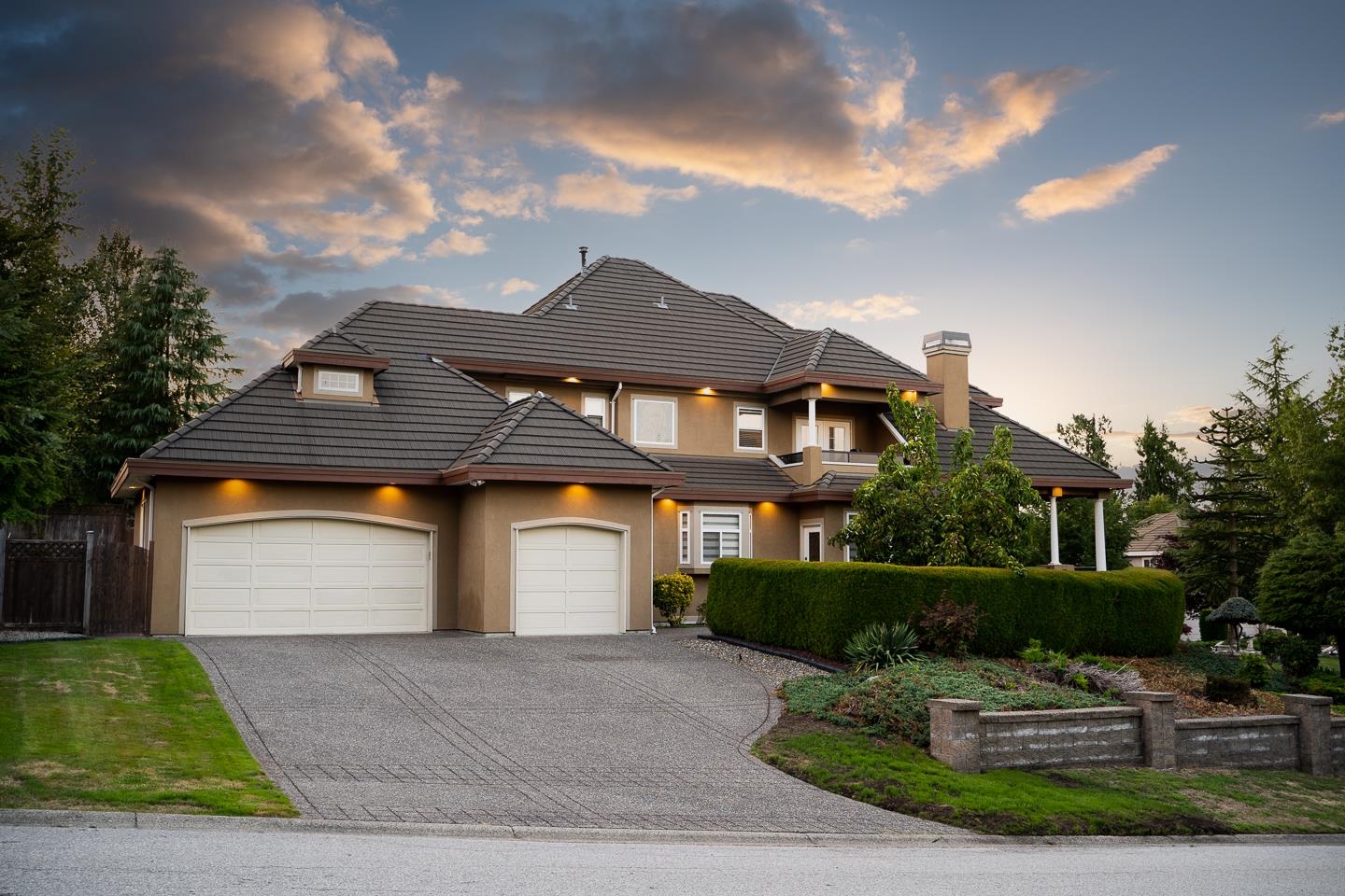 11275 163 Street, Surrey, BC, V4N 4P8