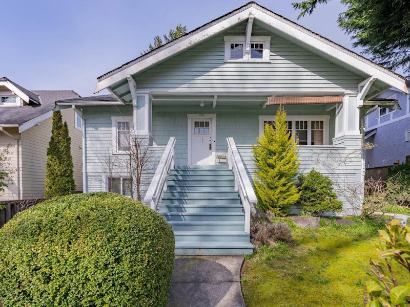 3175 W 38th Avenue, Vancouver BC V6N 2X4