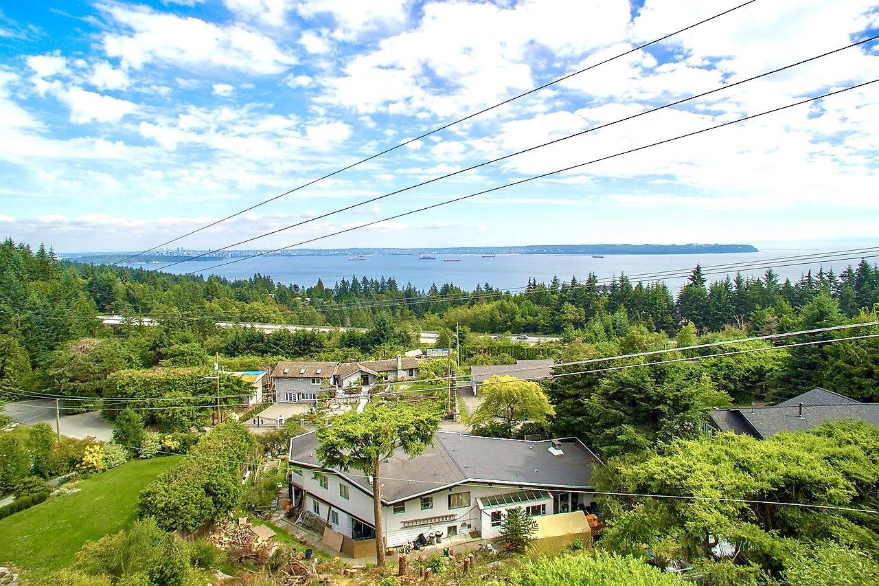 4412 Woodpark Road, West Vancouver, BC, V7S 2W4