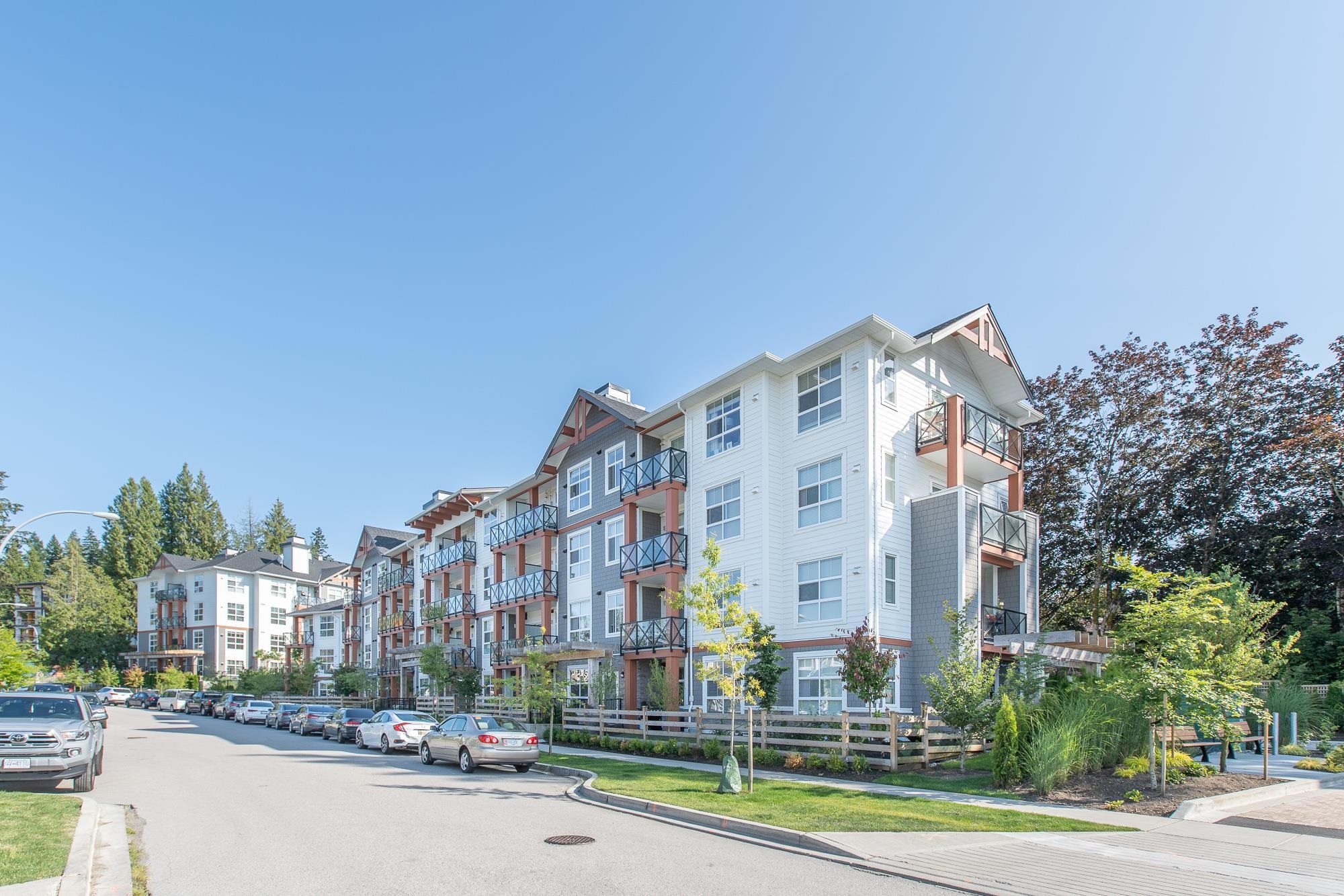 411-14550 Winter Crescent, Surrey, BC, V4P 0G4