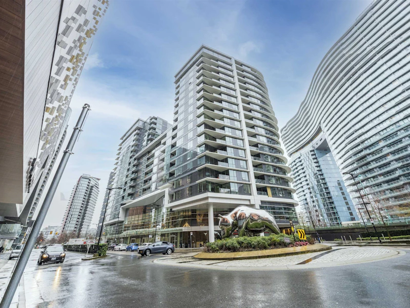 810 - 68 Smithe Street, Vancouver BC V6B 1M7