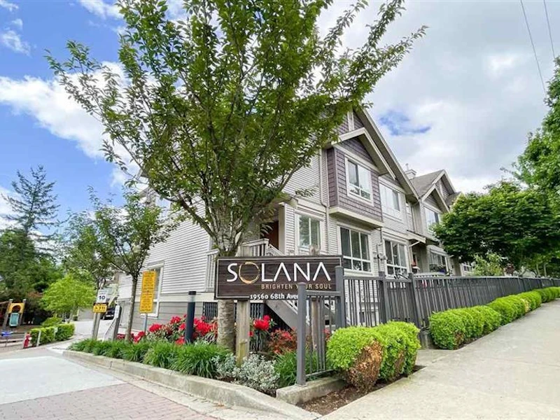 18 - 19560 68th Avenue, Surrey BC V4N 5Y5