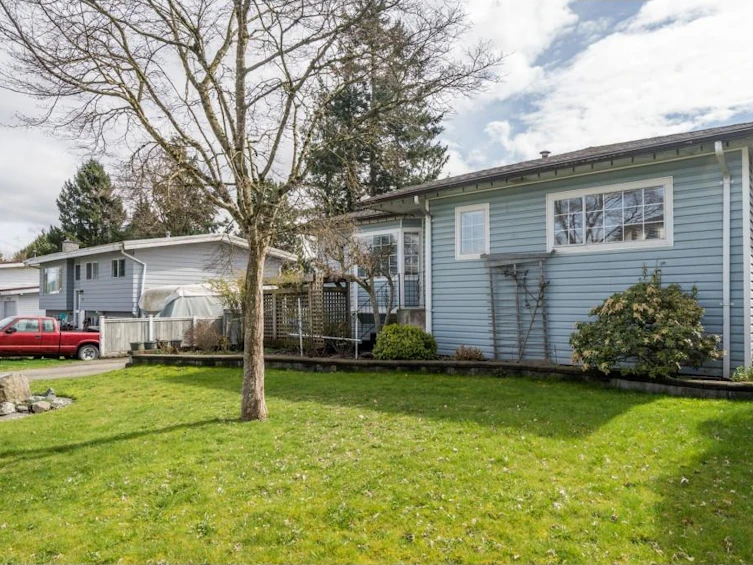 32428 Pandora Avenue, Abbotsford, BC, V2T 3X1