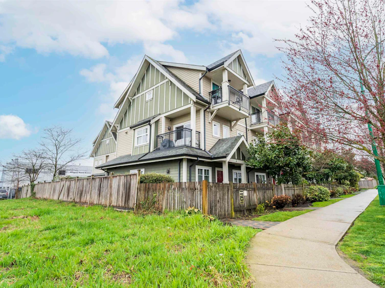 19-6708 Arcola Street, Burnaby, BC, V5E 1H3